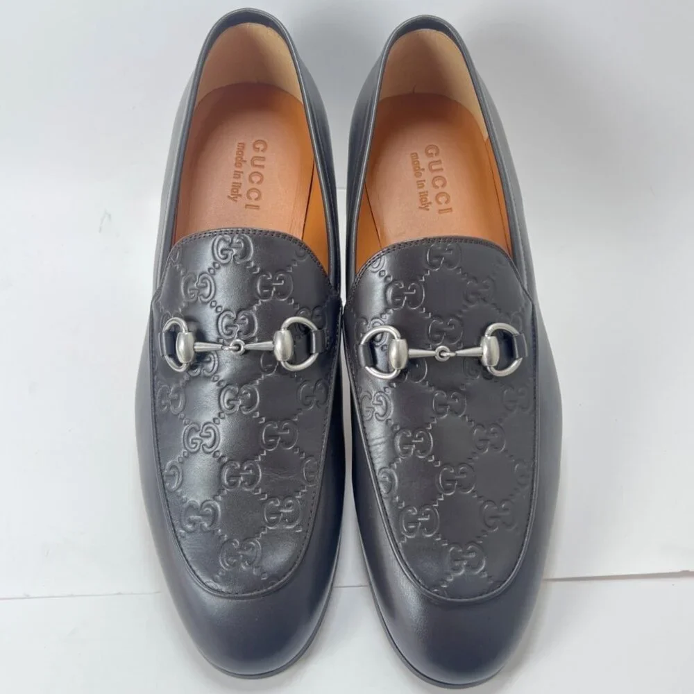 brown gucci dress shoes Rooster Brogue Leather Derby Luxe Deals by Maria Finished with the brands iconic horsebit detailing on the upper 80s Vintage Gucci Brown High